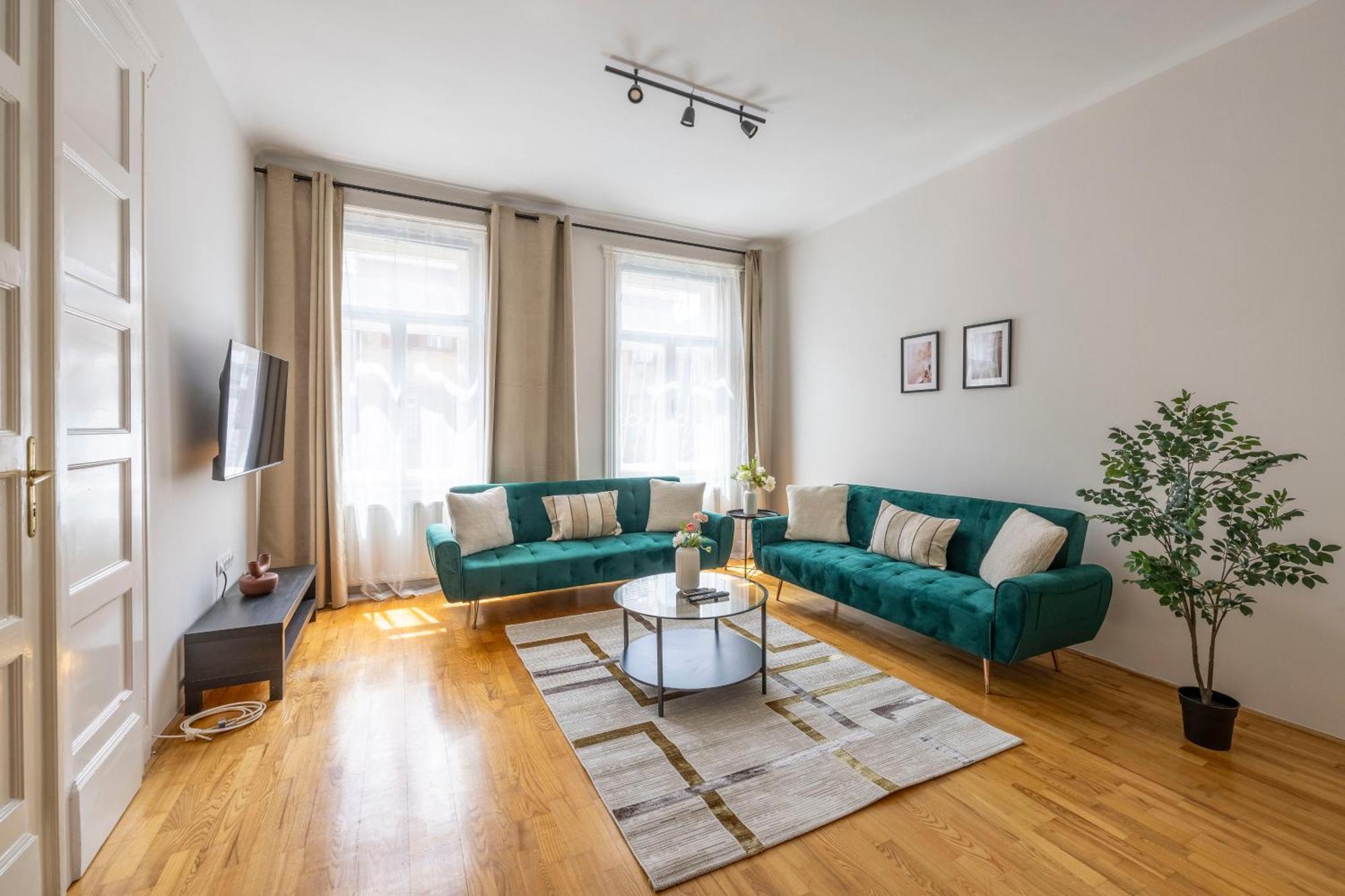 Stylish & Cozy City Center Apartment By Prestige Homes 布达佩斯 外观 照片